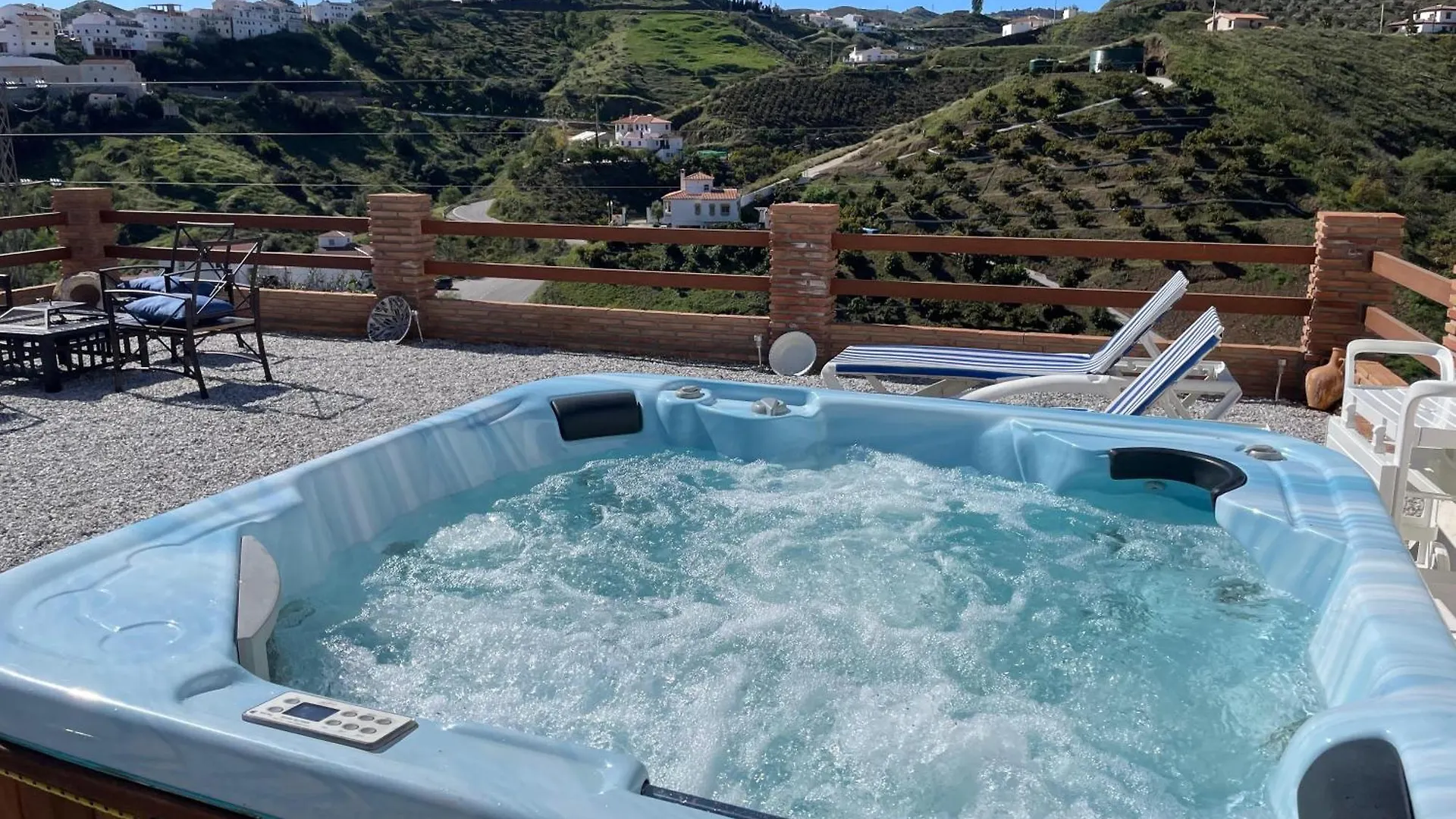 Evans Realty Bq Casa Vallejo & Jacuzzi & Bbq & Vistas Borge
